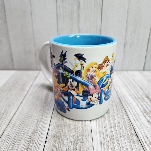 Disney Jerry Leigh Coffee Mug Cup Cast Characters Mickey Donald Goofy Blue White - Picture 2 of 11